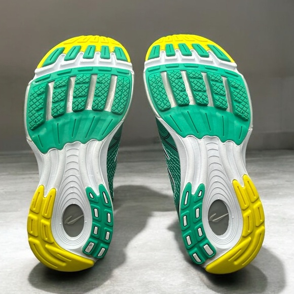 NEW MSRP $111.00 NEWTON Women's Fate II Running Shoes - Picture 5 of 9